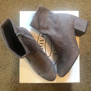 steve madden immense block heel boot